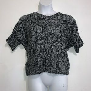 New With Tags Rue 21 Short Sleeved Sweater Size Large